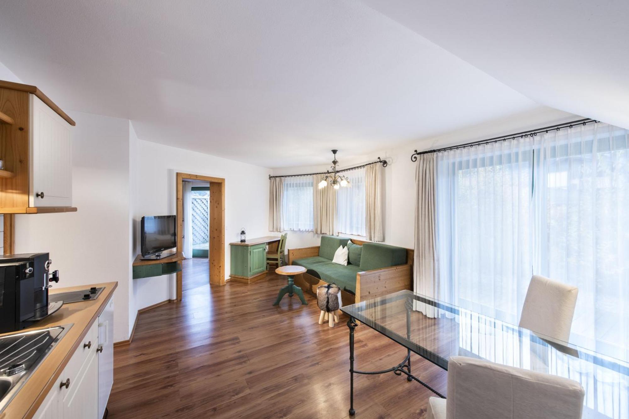 Rosamunde Apartments Leutasch Szoba fotó