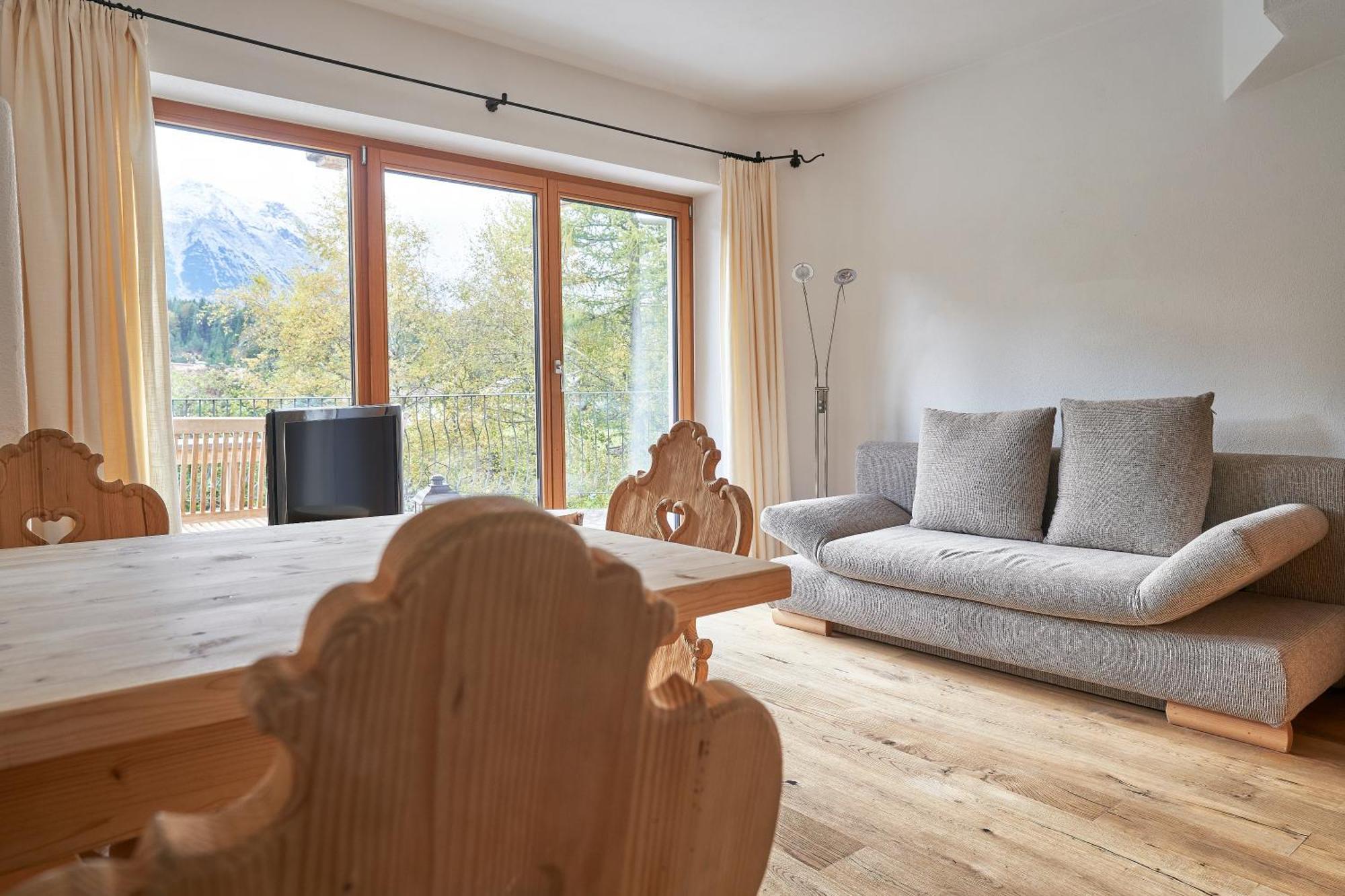 Rosamunde Apartments Leutasch Szoba fotó