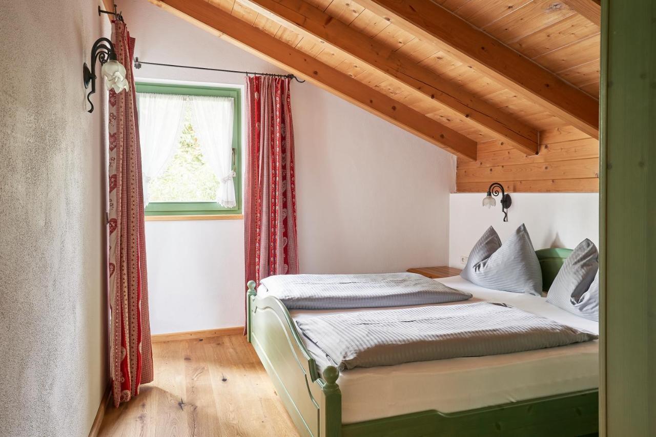 Rosamunde Apartments Leutasch Szoba fotó